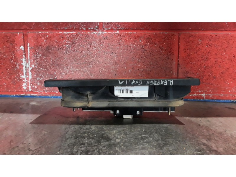 Recambio de piloto trasero izquierdo para renault expres referencia OEM IAM   