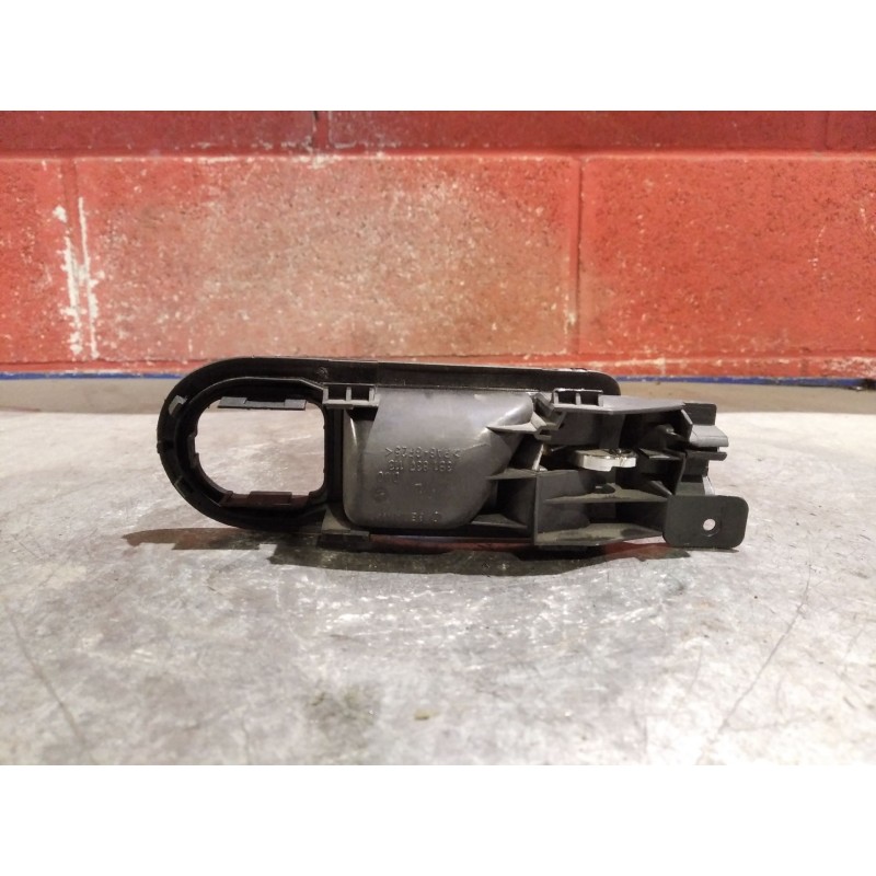 Recambio de maneta interior delantera izquierda para volkswagen passat berlina (3b3) highline | 10.00 - 12.05 highline | 10.00 -