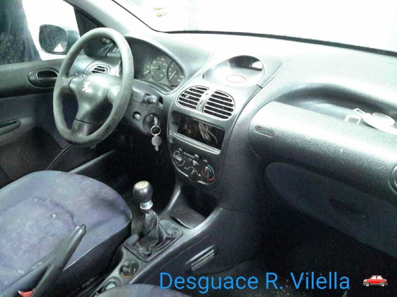 peugeot 206 berlina x-line | 10.02 - 12.10 del año 2000