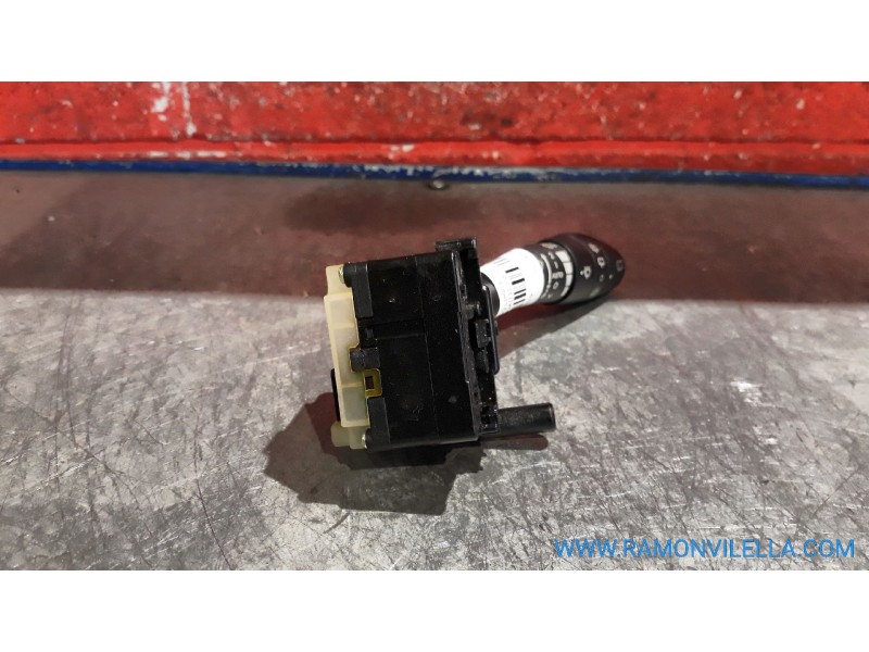 Recambio de mando limpia para hyundai i30 cw  | 0.12 - ...  | 0.12 - ... referencia OEM IAM    Recambio de mando limpia para hyundai i30 cw  | 0.12 - ...  | 0.12 - ... referencia OEM IAM