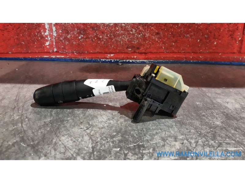 Recambio de mando limpia para hyundai i30 cw  | 0.12 - ...  | 0.12 - ... referencia OEM IAM    Recambio de mando limpia para hyundai i30 cw  | 0.12 - ...  | 0.12 - ... referencia OEM IAM