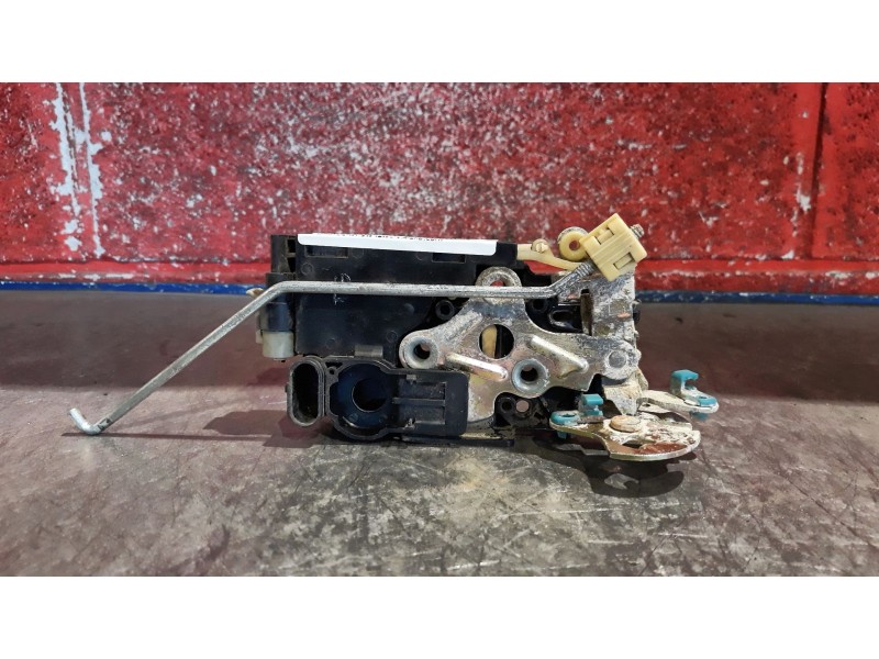 Recambio de cerra. puer. delantero izquierda para daewoo lanos  | 0.97 - 0.04  | 0.97 - 0.04 referencia OEM IAM   