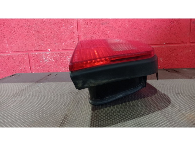 Recambio de piloto trasero izquierdo para citroen xsara referencia OEM IAM   