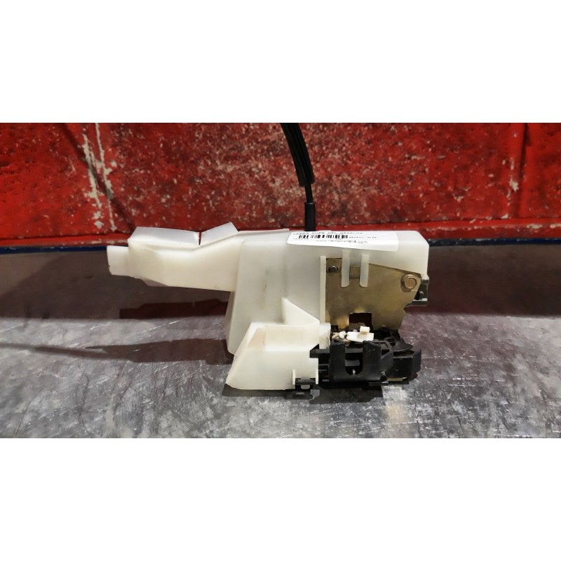 Recambio de cerra. puer. delantero derecha para renault clio ii fase i (b/cbo)  | 0.98 - 0.01  | 0.98 - 0.01 referencia OEM IAM 