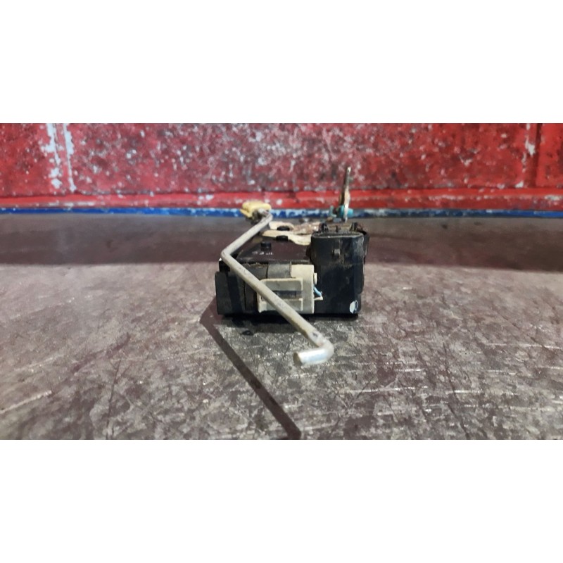 Recambio de cerra. puer. delantero izquierda para daewoo lanos  | 0.97 - 0.04  | 0.97 - 0.04 referencia OEM IAM   