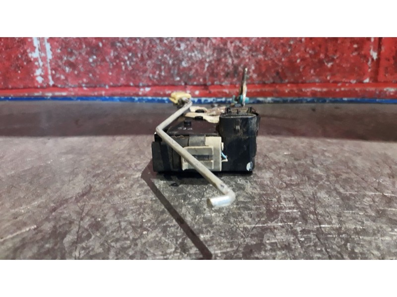 Recambio de cerra. puer. delantero izquierda para daewoo lanos  | 0.97 - 0.04  | 0.97 - 0.04 referencia OEM IAM   