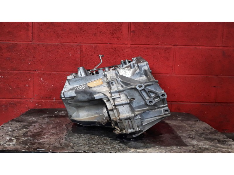 Recambio de caja cambios para dodge caliber  | 0.06 - ...  | 0.06 - ... referencia OEM IAM A5Z10365  