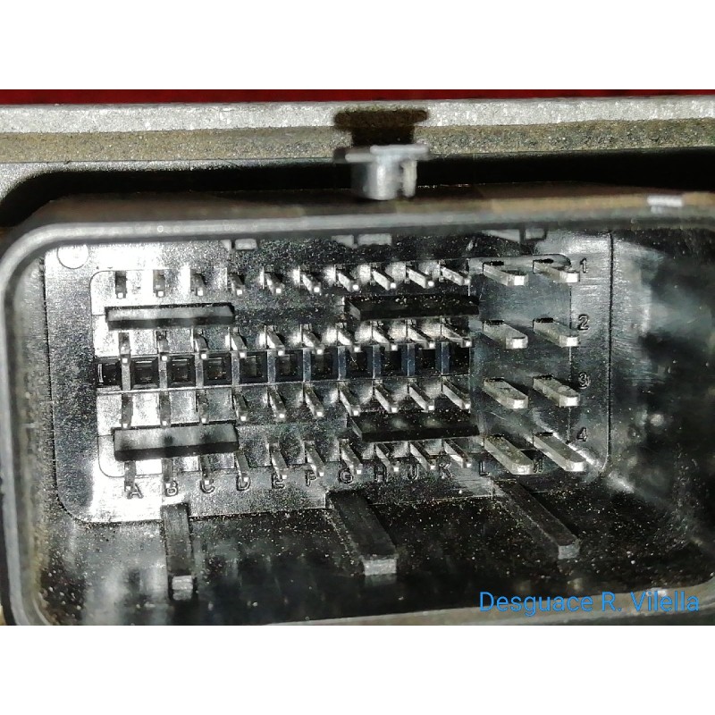 Recambio de centralita motor uce para renault megane ii berlina 5p authentique | 06.05 - ... authentique | 06.05 - ... referenci