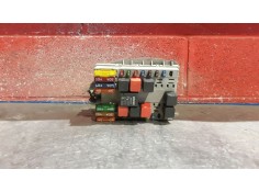 Recambio de caja reles fusibles para fiat punto berlina (188)  | 0.02 - 0.03  | 0.02 - 0.03 referencia OEM IAM 46760257  