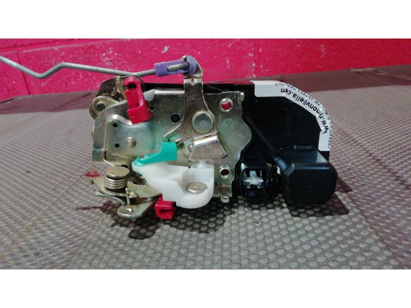 Recambio de cerradura puerta delantera derecha para chrysler neon (pl)  | 0.00 - 0.03  | 0.00 - 0.03 referencia OEM IAM   