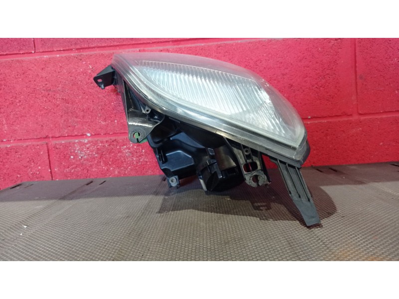 Recambio de faro derecho para ford fiesta (cbk) 1.4 tdci cat | 0.01 - ... 1.4 tdci cat | 0.01 - ... referencia OEM IAM   