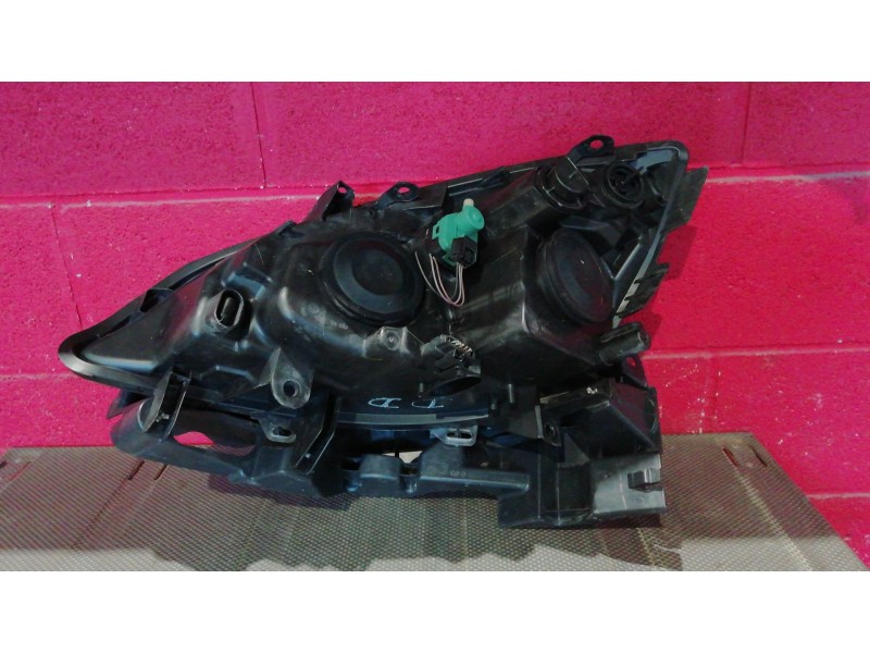 Recambio de faro derecho para renault scenic ii referencia OEM IAM   