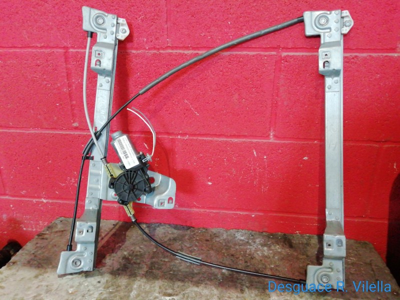 Recambio de elevalu. delan. izquierdo para renault kangoo dynamique | 0.08 - ... dynamique | 0.08 - ... referencia OEM IAM    Recambio de elevalu. delan. izquierdo para renault kangoo dynamique | 0.08 - ... dynamique | 0.08 - ... referencia OEM IAM