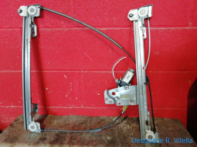 Recambio de elevalu. delan. izquierdo para renault kangoo dynamique | 0.08 - ... dynamique | 0.08 - ... referencia OEM IAM    Recambio de elevalu. delan. izquierdo para renault kangoo dynamique | 0.08 - ... dynamique | 0.08 - ... referencia OEM IAM