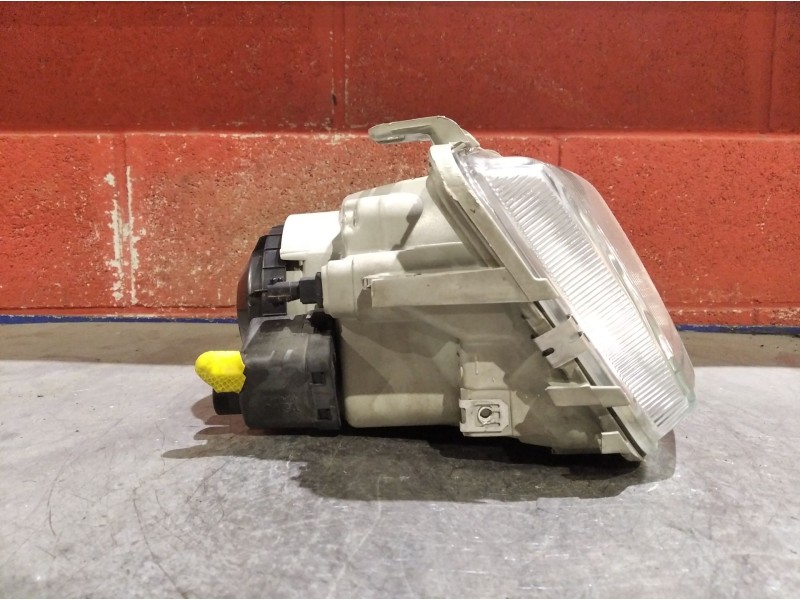 Recambio de faro derecho para saab 9-3 berlina 2.0 referencia OEM IAM   