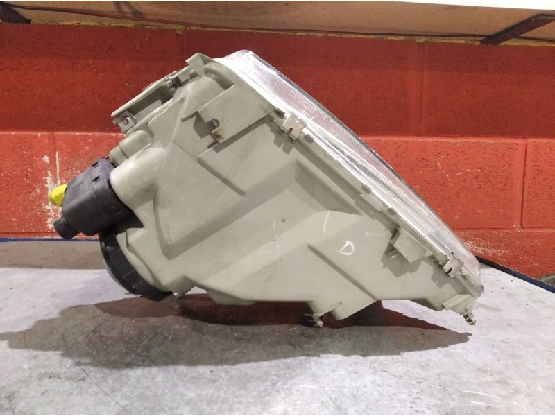 Recambio de faro derecho para saab 9-3 berlina 2.0 referencia OEM IAM   