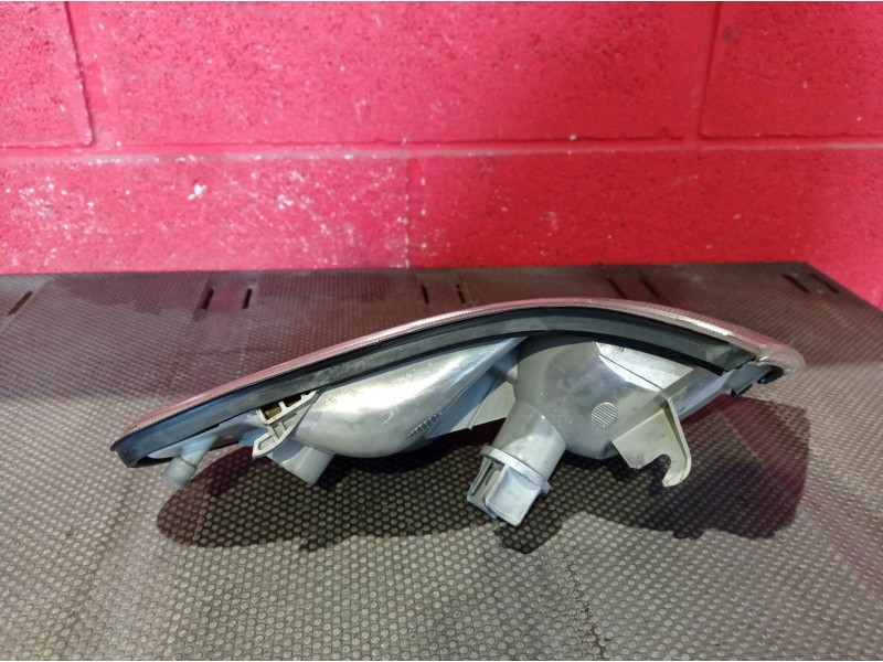 Recambio de piloto delantero izquierdo para saab 9-3 berlina 2.0 referencia OEM IAM   