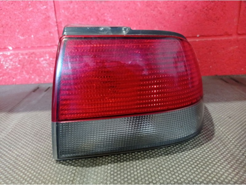 Recambio de piloto trasero derecho para saab 9-3 berlina 2.0 referencia OEM IAM   