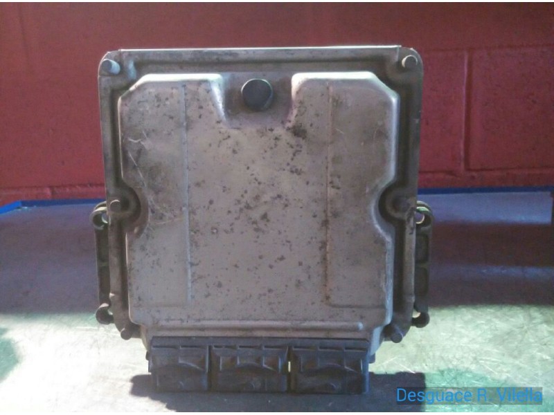 Recambio de centralita motor uce para renault laguna (b56) 1.9 dci rt | 03.00 - 12.01 1.9 dci rt | 03.00 - 12.01 referencia OEM 