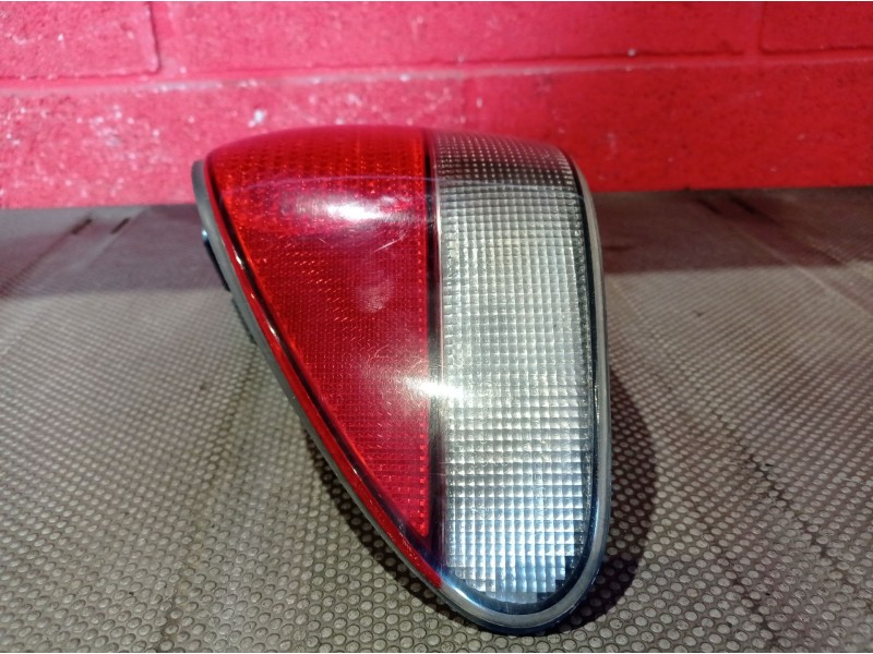 Recambio de piloto trasero izquierdo para saab 9-3 berlina 2.0 referencia OEM IAM   