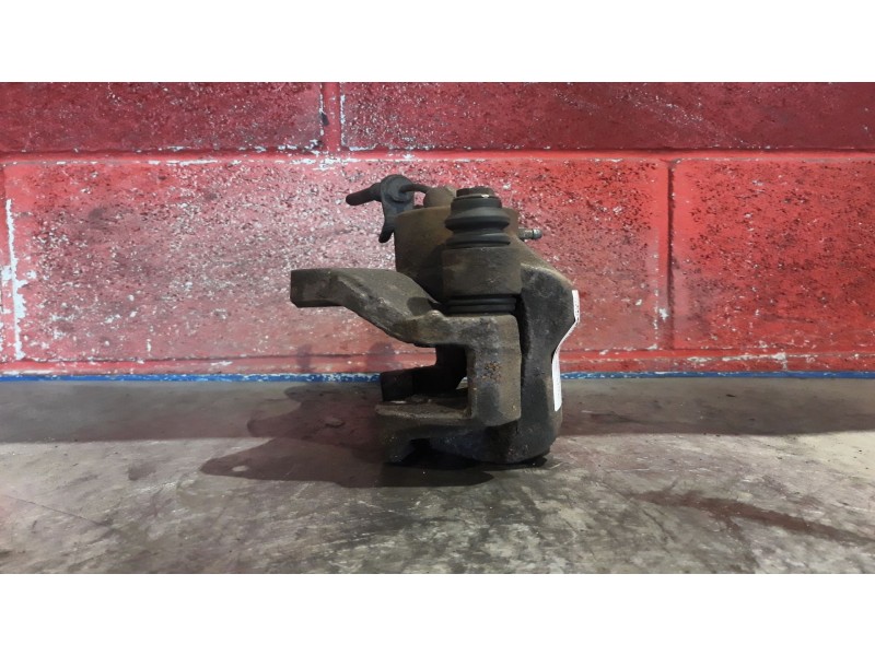 Recambio de pinza freno delantera izquierda para renault master   desde 98  | ... master   desde 98  | ... referencia OEM IAM   