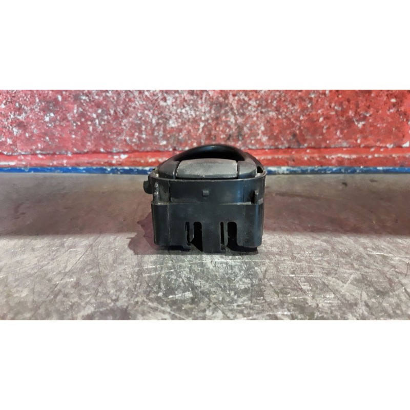 Recambio de maneta inte. delantero izquierda para daewoo lanos  | 0.97 - 0.04  | 0.97 - 0.04 referencia OEM IAM   