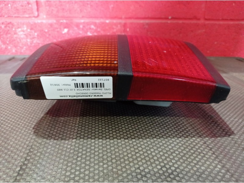 Recambio de piloto trasero derecho para opel senator senator 3.0i c referencia OEM IAM   