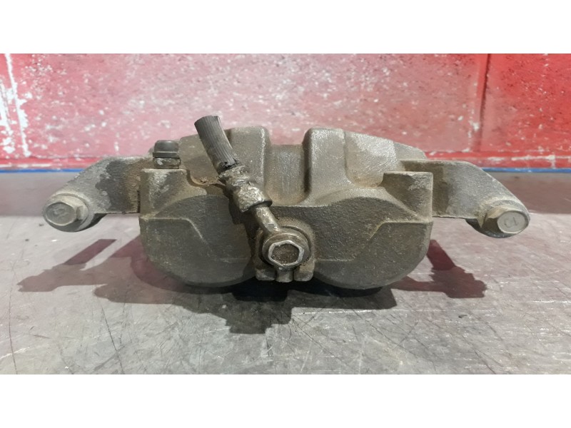 Recambio de pinza freno delantera derecha para nissan navara pick-up (d40m) (05.2005)  | ... (05.2005)  | ... referencia OEM IAM