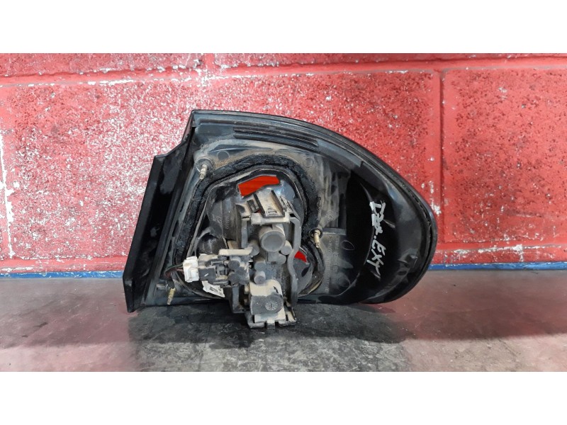 Recambio de piloto trasero izquierdo para nissan primera berlina (p11) básico | 12.00 - ... básico | 12.00 - ... referencia OEM 