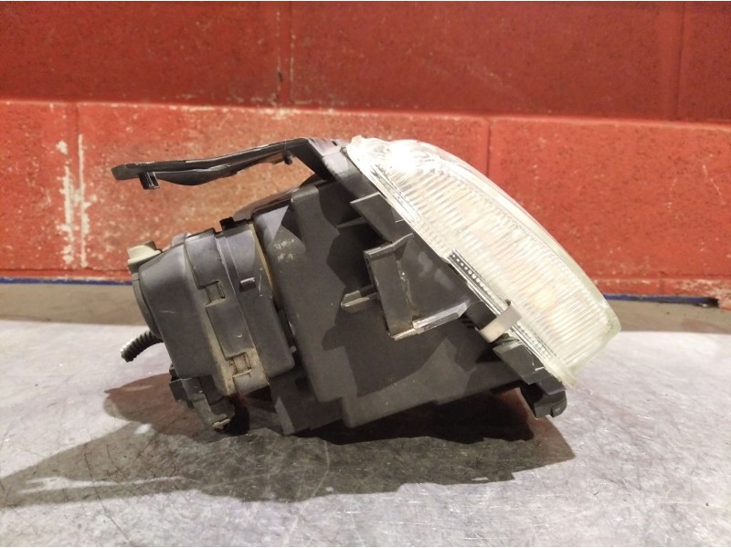 Recambio de faro derecho para citroen saxo 1.5 d image referencia OEM IAM   