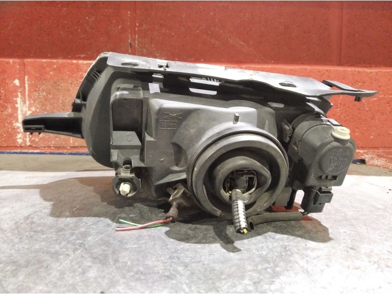 Recambio de faro derecho para citroen saxo 1.5 d image referencia OEM IAM   