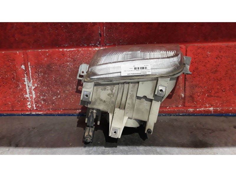 Recambio de faro izquierdo para renault clio i fase i+ii (b/c57) referencia OEM IAM    Recambio de faro izquierdo para renault clio i fase i+ii (b/c57) referencia OEM IAM