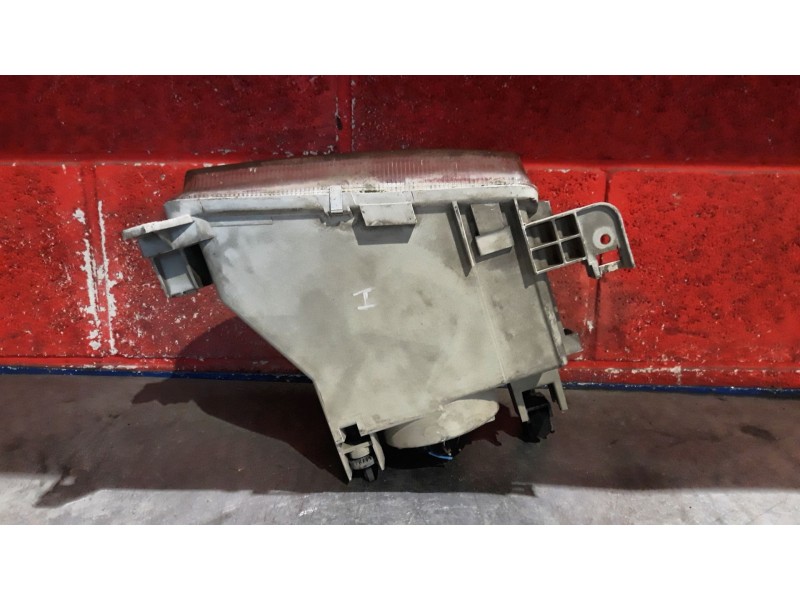 Recambio de faro izquierdo para renault clio i fase i+ii (b/c57) referencia OEM IAM    Recambio de faro izquierdo para renault clio i fase i+ii (b/c57) referencia OEM IAM