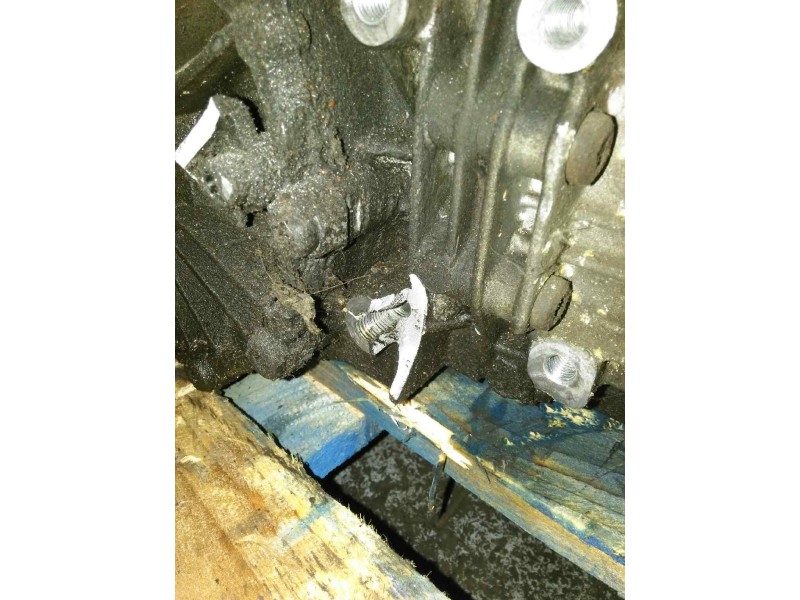 Recambio de caja cambios para audi a4 berlina (b5) 2.6 quattro | 08.94 - 12.97 2.6 quattro | 08.94 - 12.97 referencia OEM IAM CY