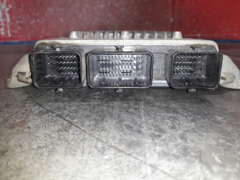 Recambio de centralita motor uce para ford fiesta (cbk) 1.4 tdci cat | 0.01 - ... 1.4 tdci cat | 0.01 - ... referencia OEM IAM 5