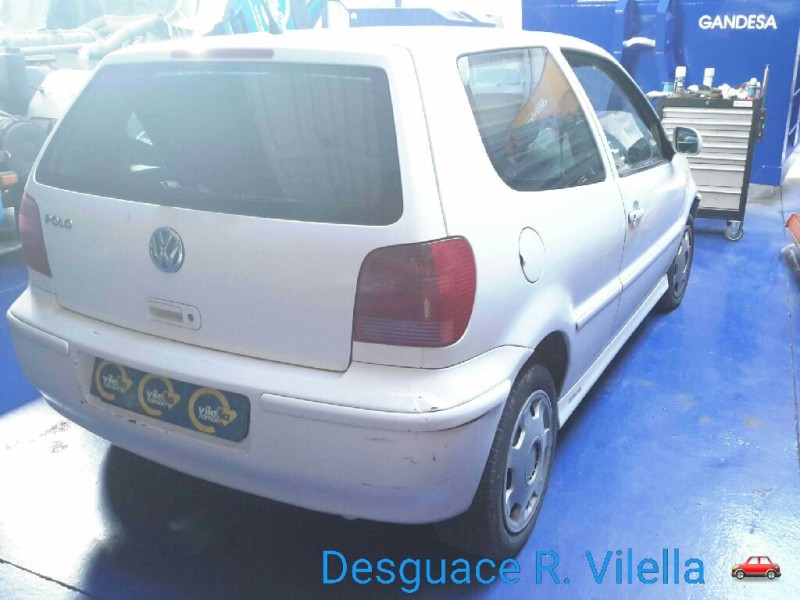 volkswagen polo berlina (6n2) conceptline | 10.99 - 12.02 del año 2000