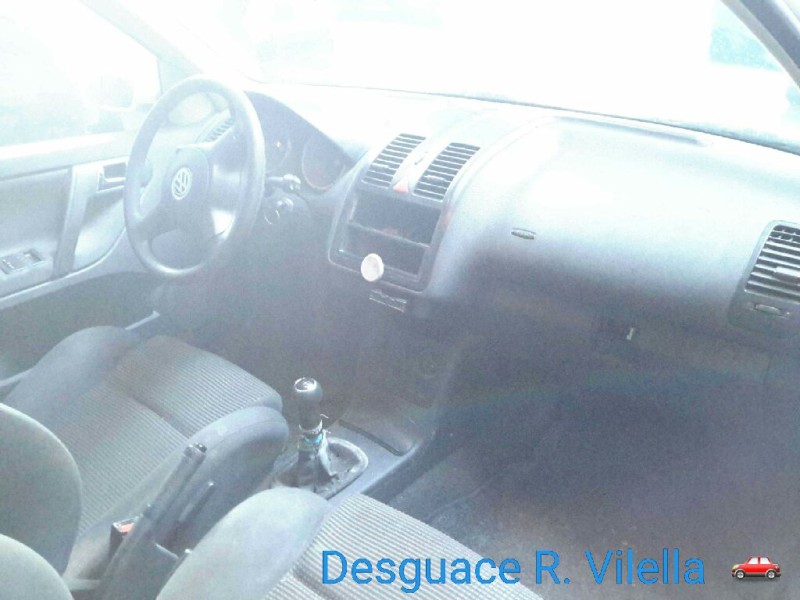 volkswagen polo berlina (6n2) conceptline | 10.99 - 12.02 del año 2000