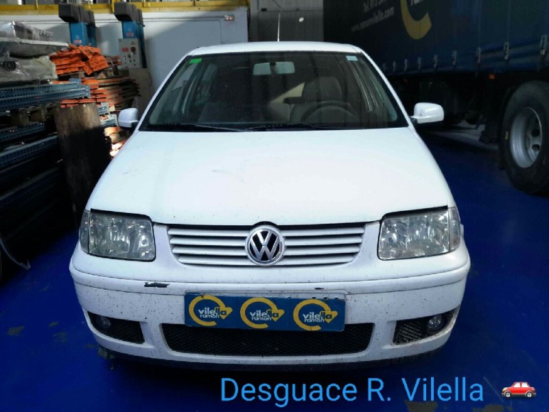 volkswagen polo berlina (6n2) conceptline | 10.99 - 12.02 del año 2000
