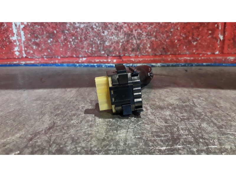 Recambio de mando limpia para daewoo lanos  | 0.97 - 0.04  | 0.97 - 0.04 referencia OEM IAM 96230800 3993301000 