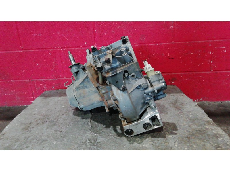 Recambio de caja cambios para citroen xsara berlina 1.9d image | 06.99 - 12.99 1.9d image | 06.99 - 12.99 referencia OEM IAM 20D