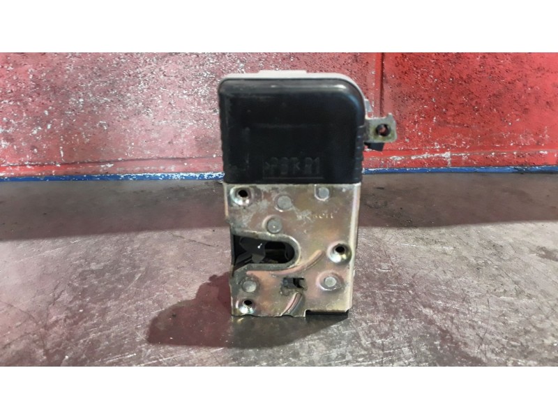 Recambio de cerradura puerta delantera derecha para peugeot 206 berlina 1.4 | 0.98 - ... 1.4 | 0.98 - ... referencia OEM IAM   
