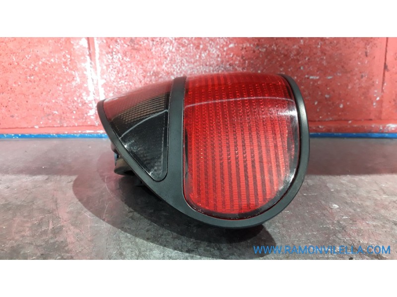 Recambio de piloto trasero izquierdo para renault laguna referencia OEM IAM   