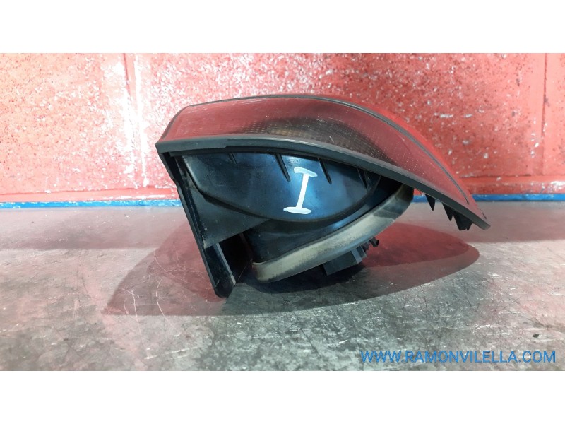 Recambio de piloto trasero izquierdo para renault laguna referencia OEM IAM   