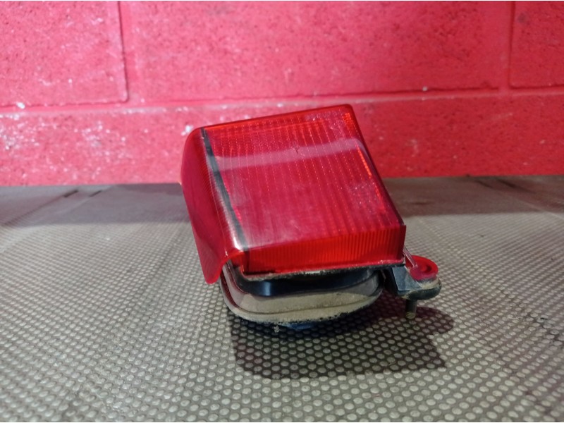 Recambio de piloto trasero derecho para citroen ax referencia OEM IAM   