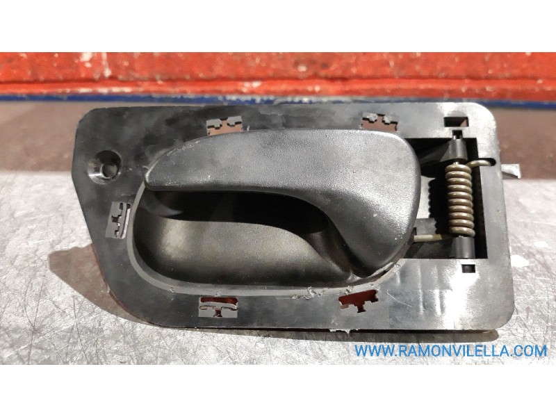 Recambio de maneta inte. delantero izquierda para renault laguna referencia OEM IAM   