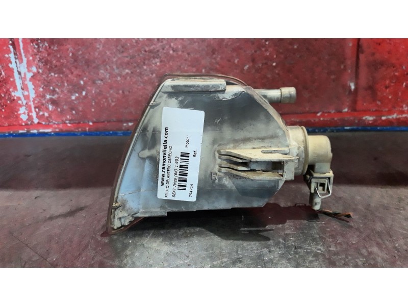 Recambio de piloto delantero derecho para seat ibiza (6k) referencia OEM IAM   