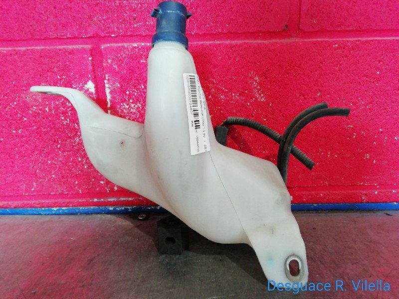 Recambio de deposito limpia para fiat punto berlina (188) 1.2 8v | 08.99 - 12.02 1.2 8v | 08.99 - 12.02 referencia OEM IAM   