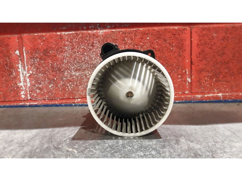 Recambio de motor calefaccion para hyundai tucson (jm)  | 0.04 - ...  | 0.04 - ... referencia OEM IAM F00S330024   Recambio de motor calefaccion para hyundai tucson (jm)  | 0.04 - ...  | 0.04 - ... referencia OEM IAM F00S330024