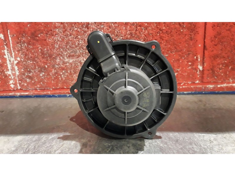 Recambio de motor calefaccion para hyundai tucson (jm)  | 0.04 - ...  | 0.04 - ... referencia OEM IAM F00S330024   Recambio de motor calefaccion para hyundai tucson (jm)  | 0.04 - ...  | 0.04 - ... referencia OEM IAM F00S330024