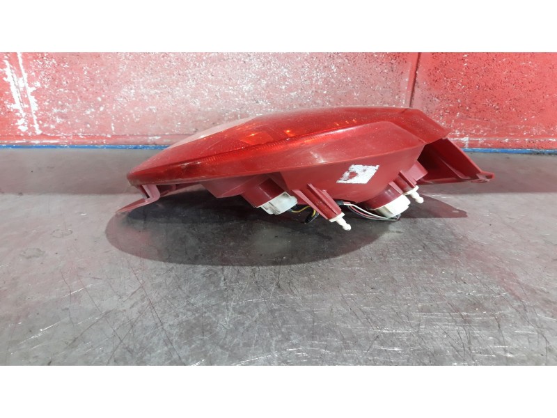 Recambio de piloto trasero derecho para chevrolet matiz se | 05.05 - 12.08 se | 05.05 - 12.08 referencia OEM IAM   